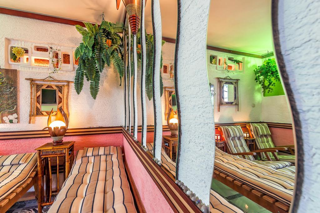 Villa Roses Apartments & Wellness Icici Bagian luar foto