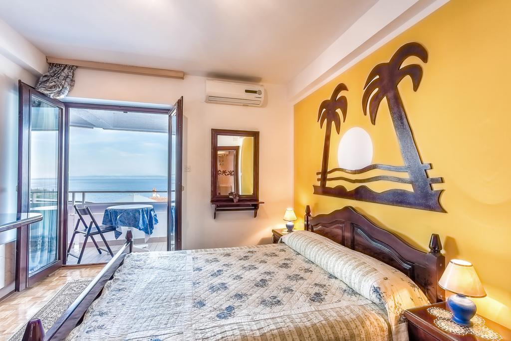 Villa Roses Apartments & Wellness Icici Bagian luar foto