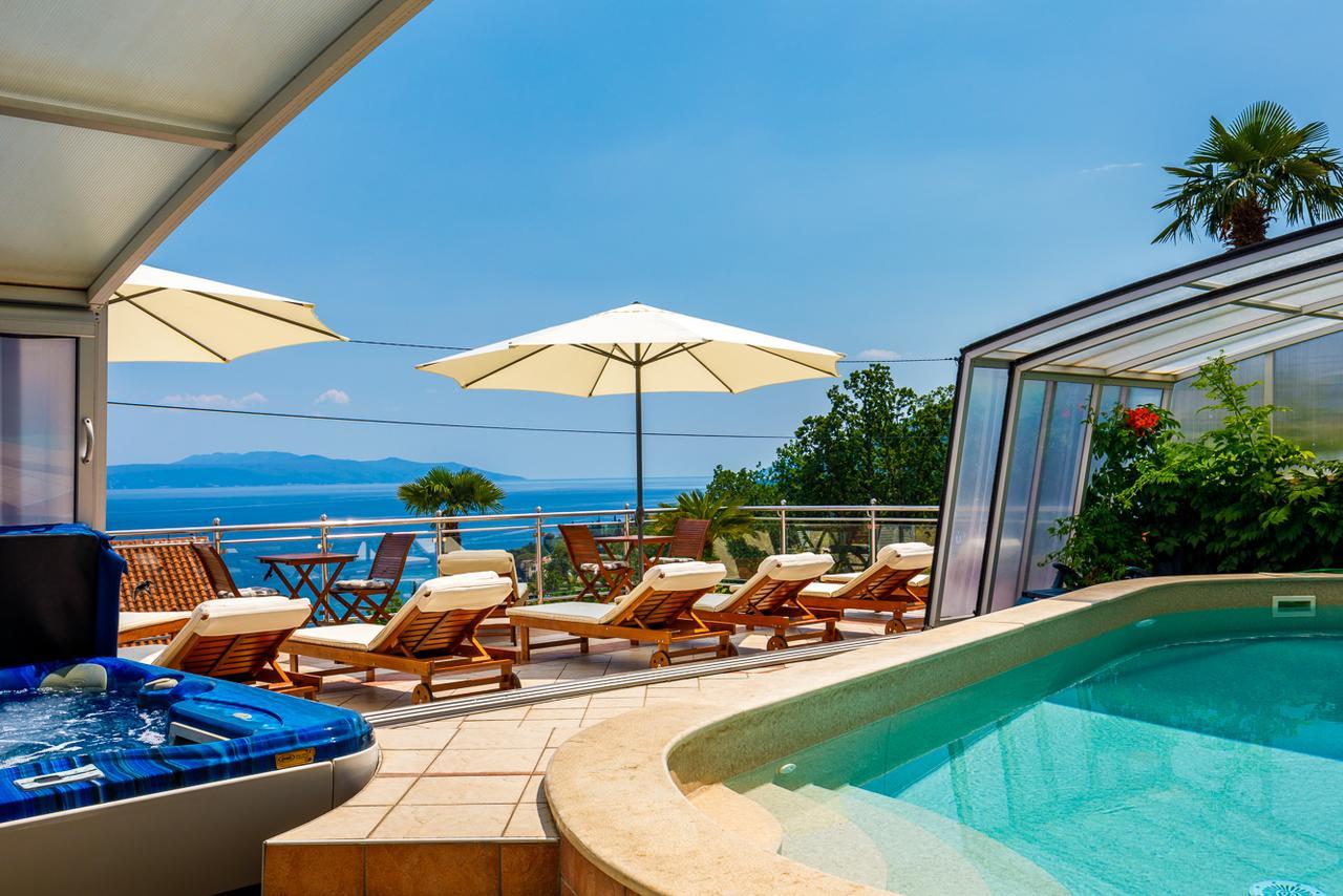 Villa Roses Apartments & Wellness Icici Bagian luar foto
