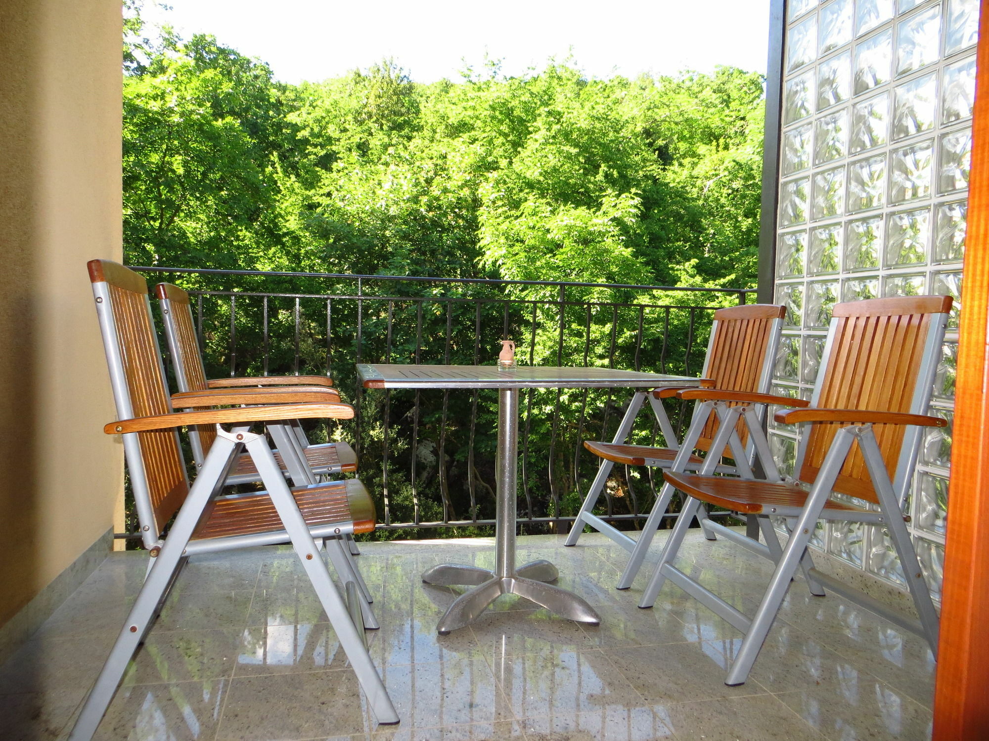 Villa Roses Apartments & Wellness Icici Bagian luar foto