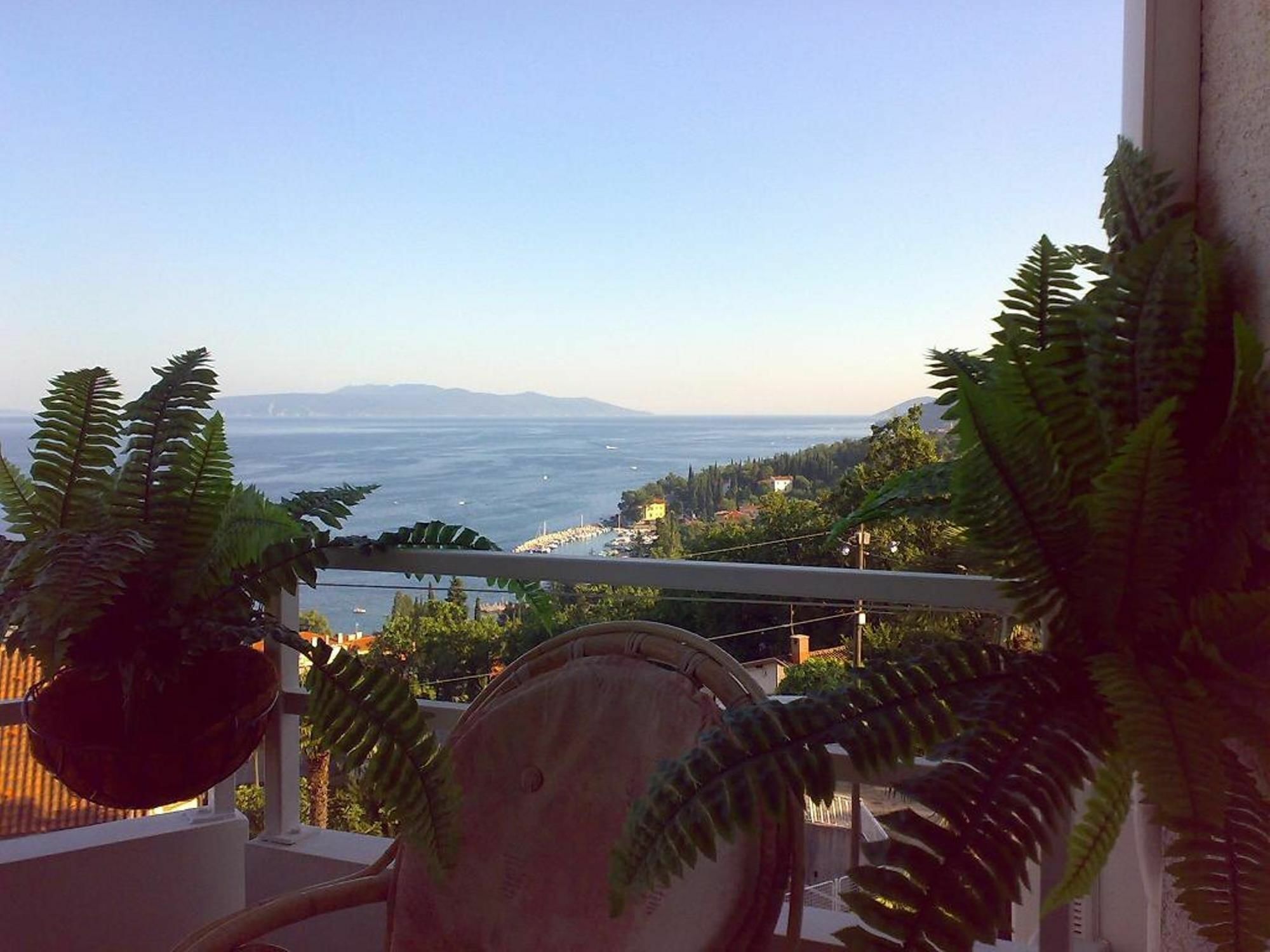 Villa Roses Apartments & Wellness Icici Bagian luar foto