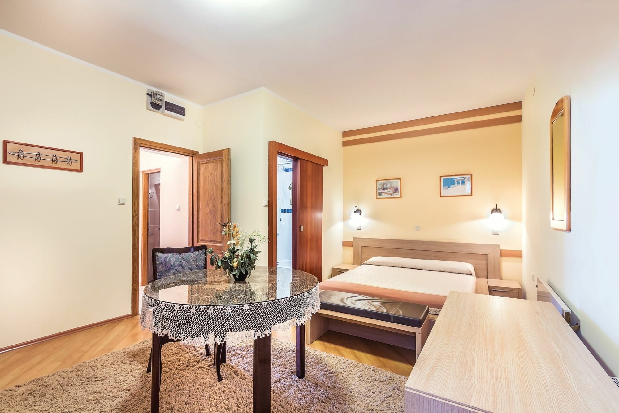 Villa Roses Apartments & Wellness Icici Bagian luar foto